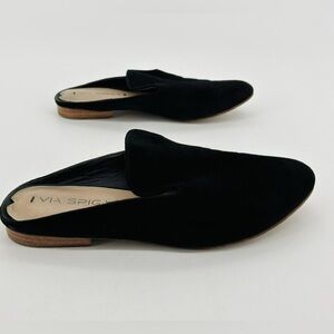 Via Spiga Elegant Black Slip-Ons